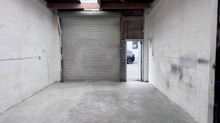 Unit 9/20 Brook Street Parkvale_3