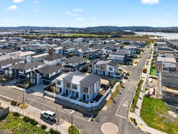 32 Observation Green Hobsonville_8