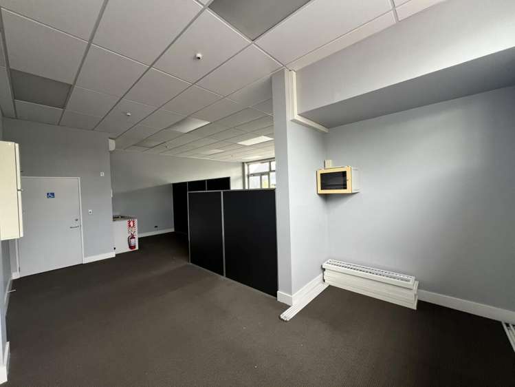 Unit 1, 106 Carlyle street Sydenham_4