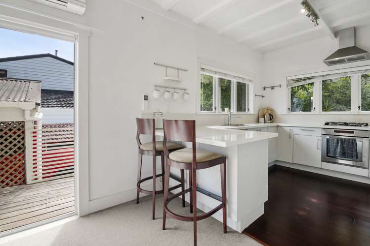233 Saint Andrews Road Epsom_5