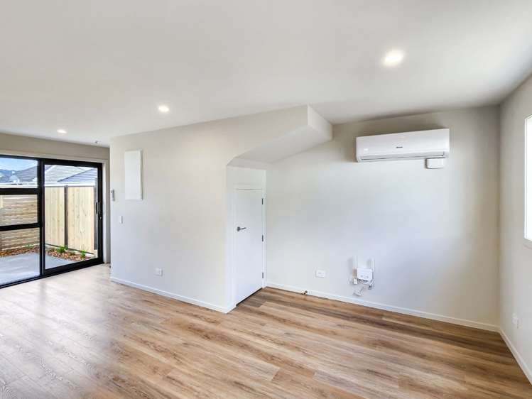 6/7 Wainuiomata Road 10629_5