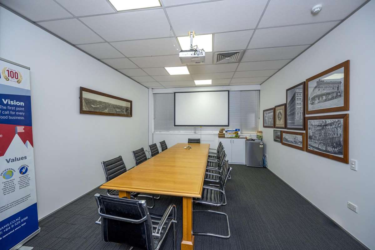 655 Great South Road_5