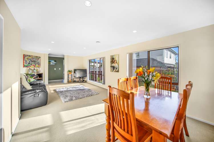 36 Baverstock Road Flat Bush_10