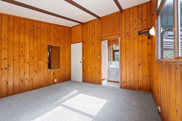 13 Reynolds Place Torbay_10