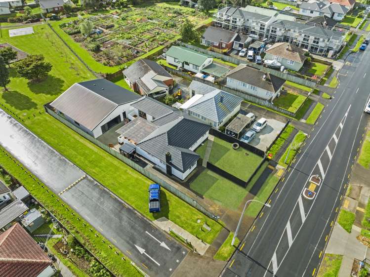 63 Swaffield Road Papatoetoe_31