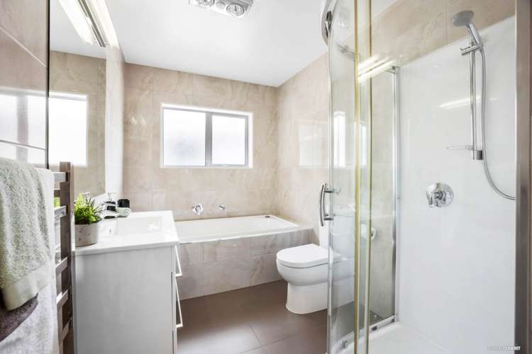 5 Midshipman Court Gulf Harbour_14