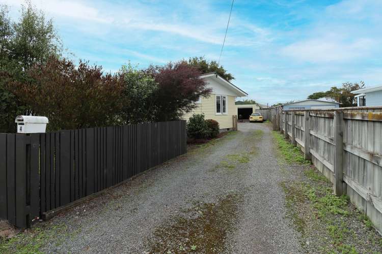 4 Charles Street Carterton_13