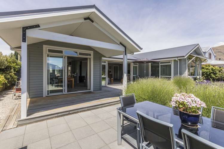 97 Warren Street Wanaka_3