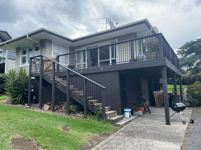 *Stunning 3 Bedroom Home with 2 Bathrooms and ...