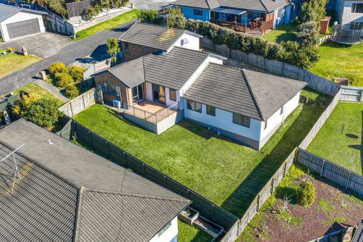 100 George Deane Place Greenhithe_22