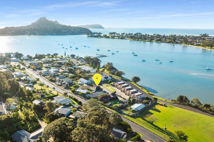 8 Grey Avenue Tairua_1