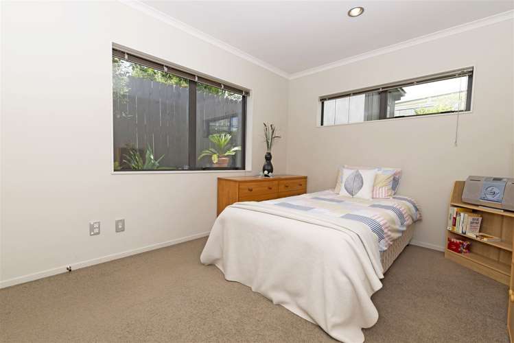 5 Bonny Crescent Massey_16