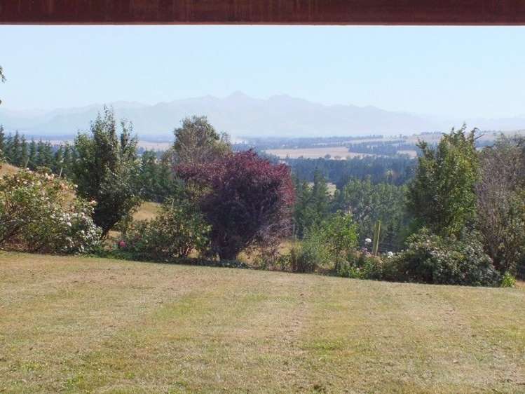 216 Broxton Road MacDonald Downs_8