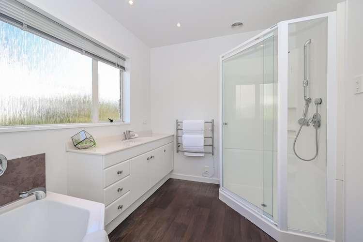 6 Harbour Heights Waverley_24