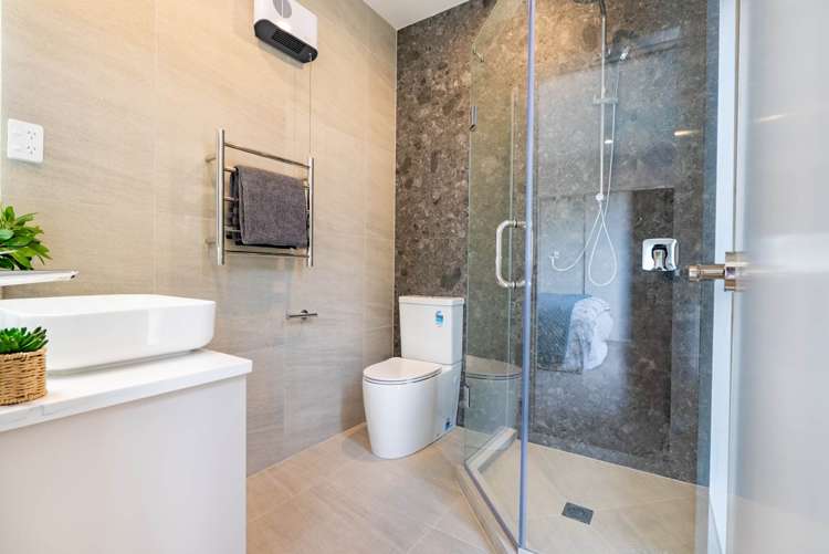 71d Rukutai Street Orakei_10