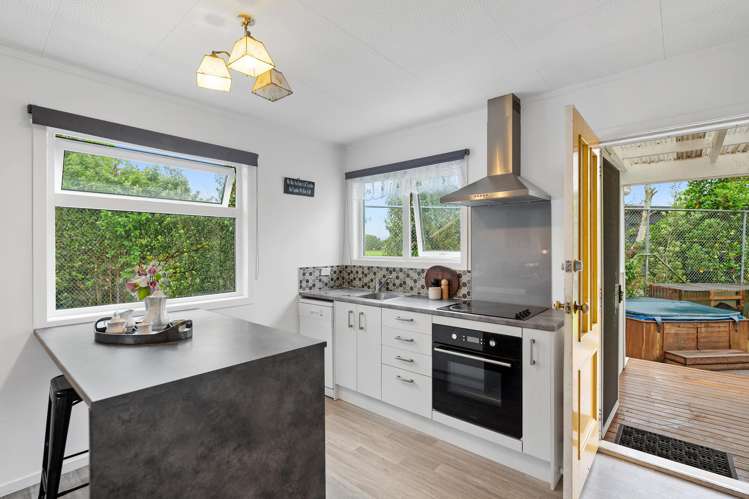 1/131 Swanson Road Henderson_6