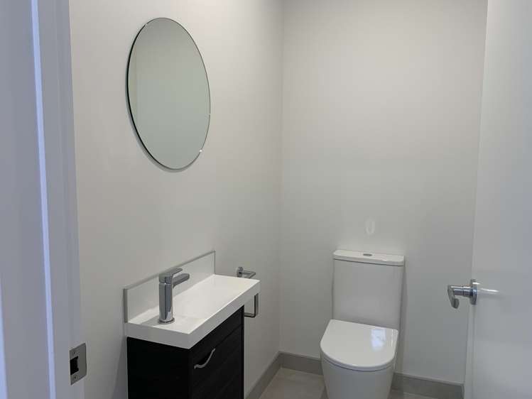 4 TORO PUKE LANE Beachlands_22