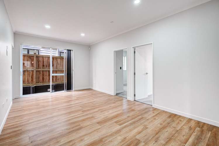 61 Tir Conaill Avenue Flat Bush_19