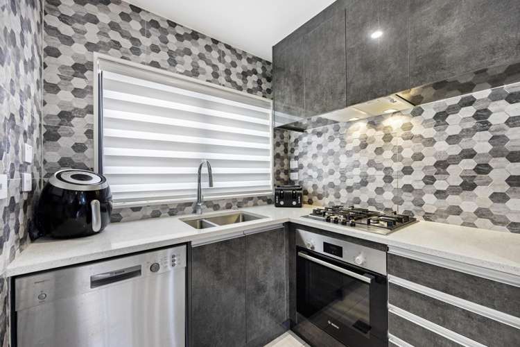 4 Shahkot Way Papatoetoe_5
