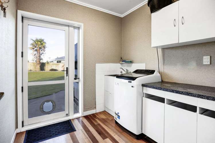 11 Denby Heights Hawera_21