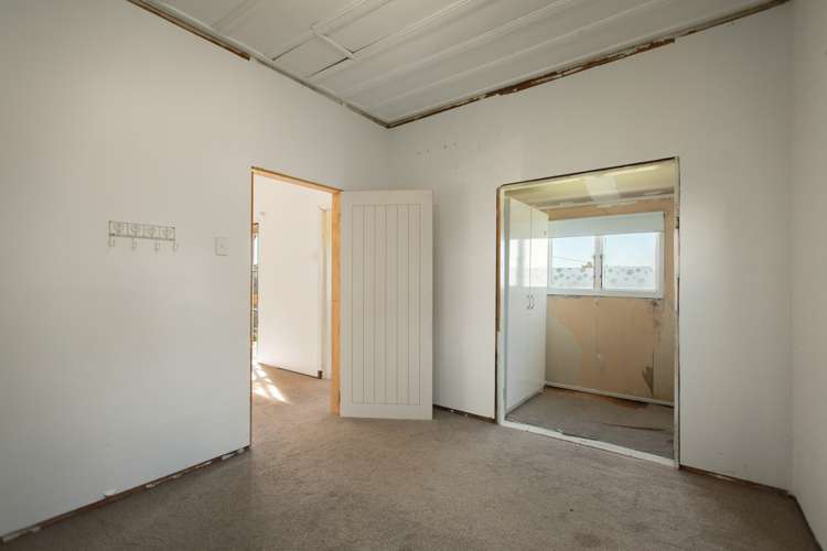 27 Galbraith Street Waihi_17