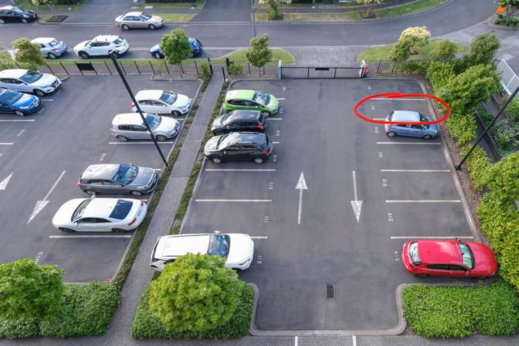 411/3 Bluegrey Avenue Stonefields_12