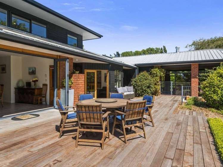 238 Halkett Road West Melton_21