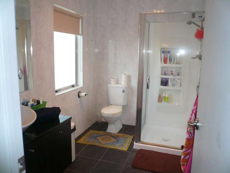 10 Bridgefield Crescent Flat Bush_7