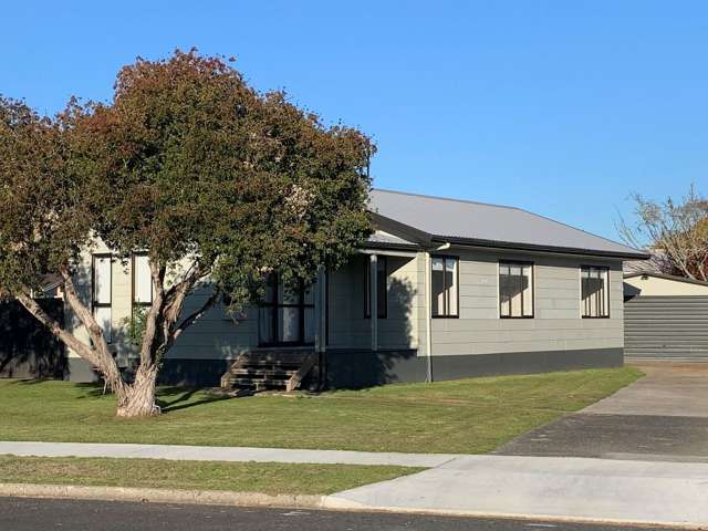 Beautifully modernised 3 bedroom home