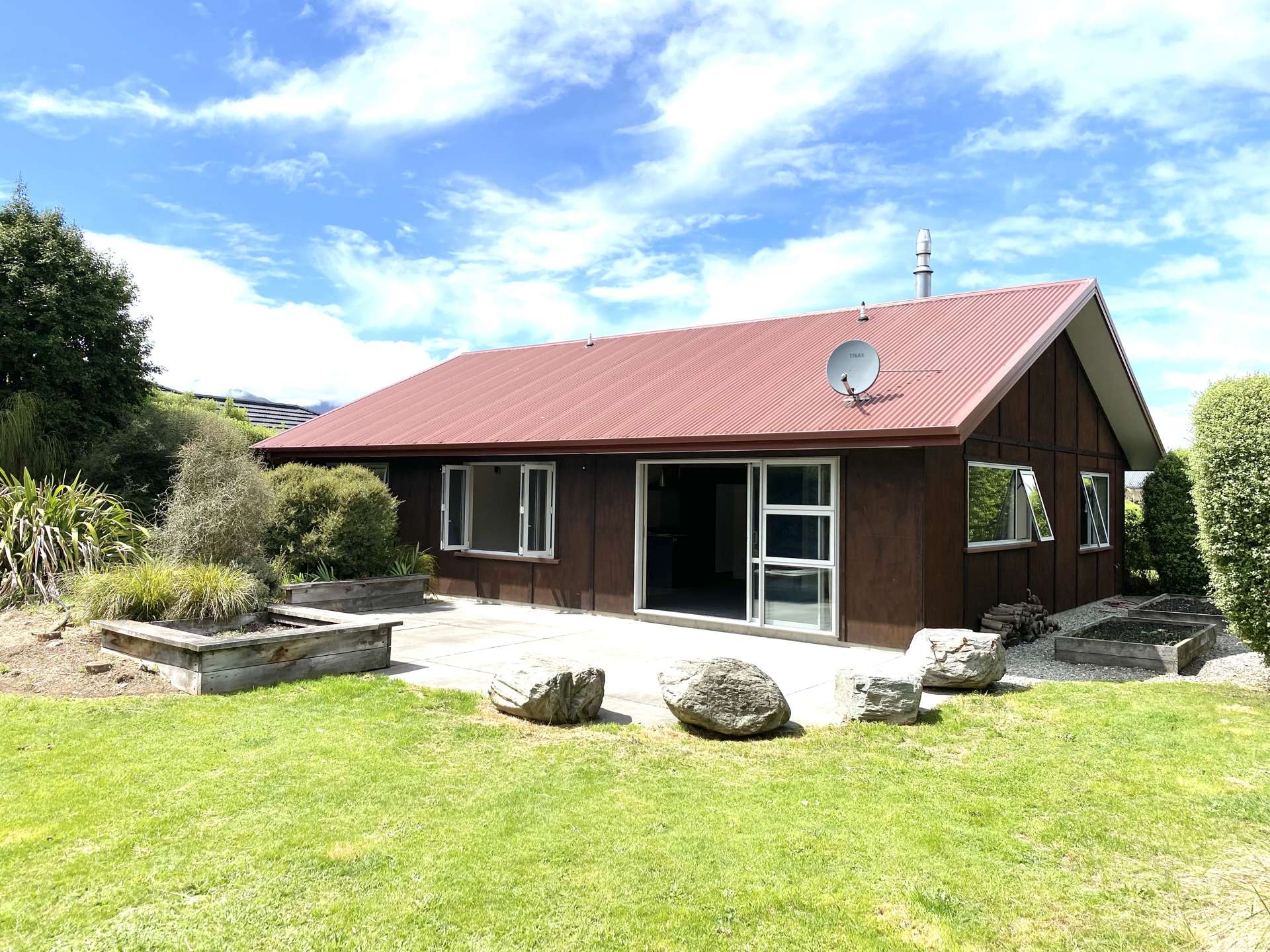 35 Hewson Crescent Lake Hawea_0