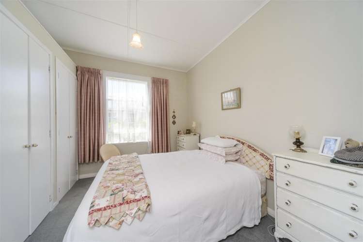 89 Bridge Street Bulls_10