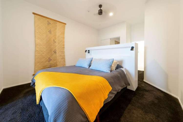 401/11 Oceans Resort / Marina Road 11634_9
