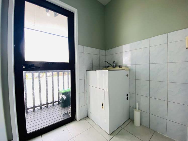 1/10 Solveig Place Randwick Park_10