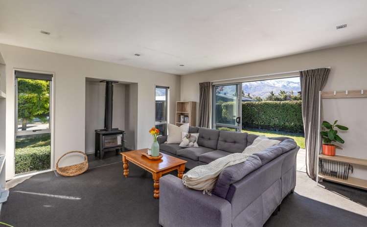 41A Missy Crescent Pisa Moorings_8