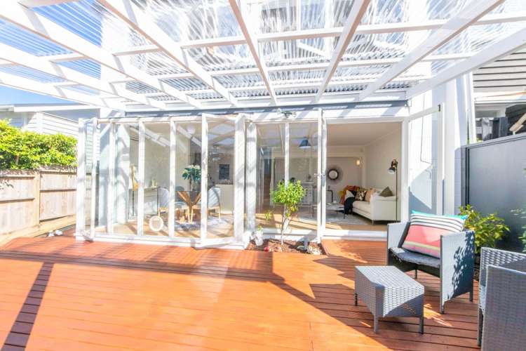 6/2a Seascape Road Remuera_11