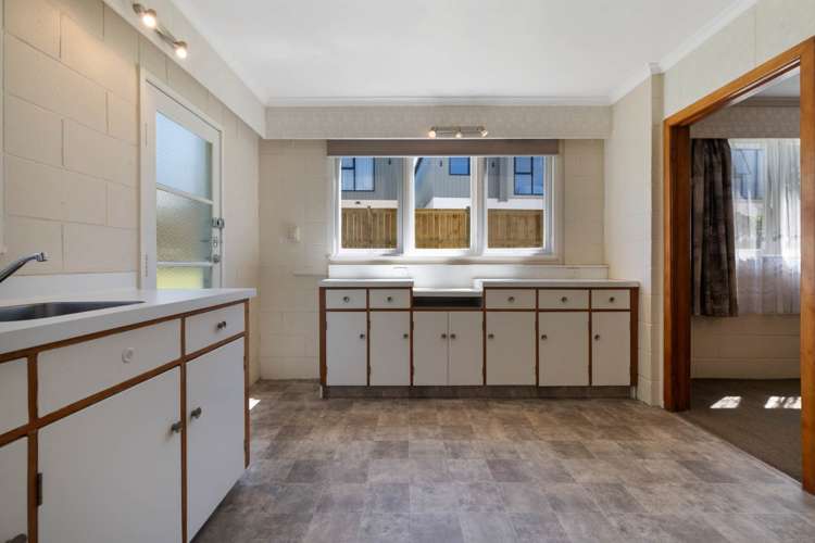 14 Imatra Place Sunnyhills_20