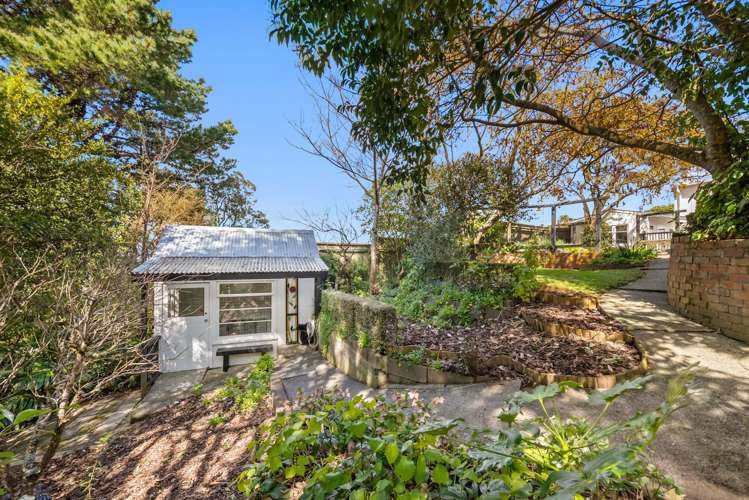 48 Gurney Road Kelson_21