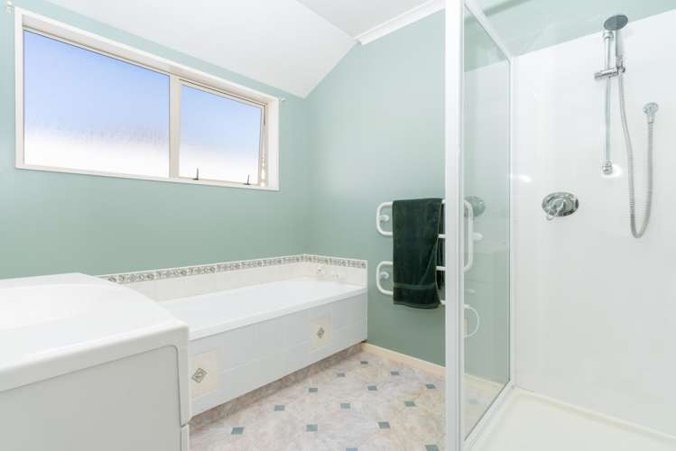 68 Eastwood Rise Waimairi Beach_19