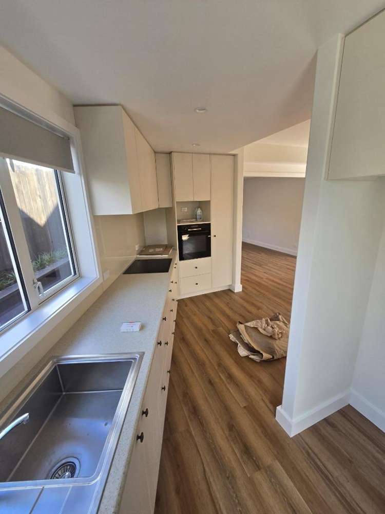 b/4 Knighton Road 1076_4