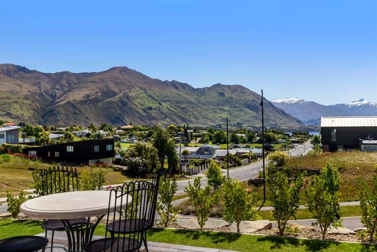 2 Kotare Drive Wanaka_12
