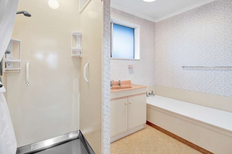 6 Manse Street Hawera_15