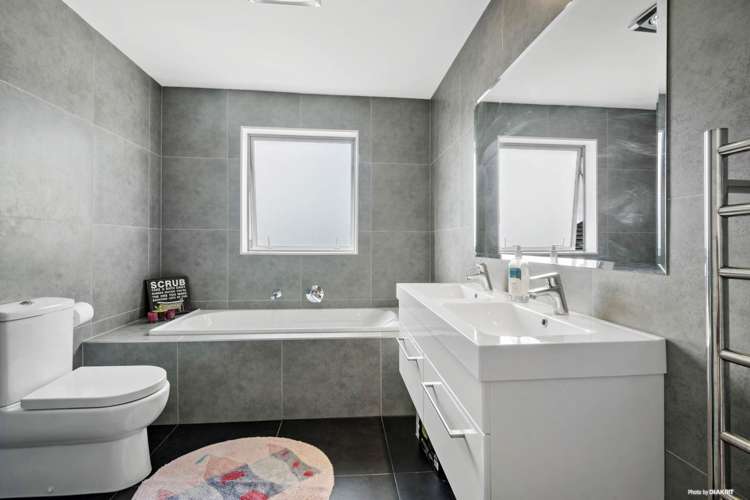 8 Pitsaw Lane Silverdale_14