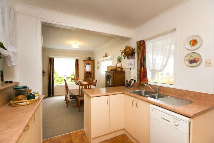 84 Govett Avenue Frankleigh Park_9