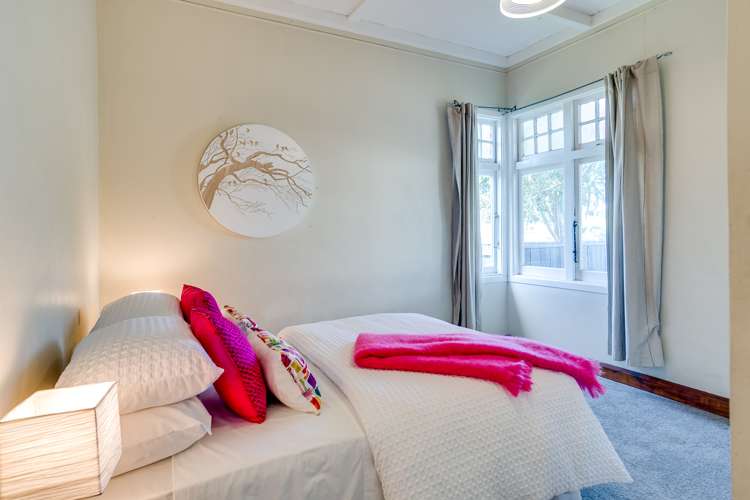 99 Riverbend Road Onekawa_8