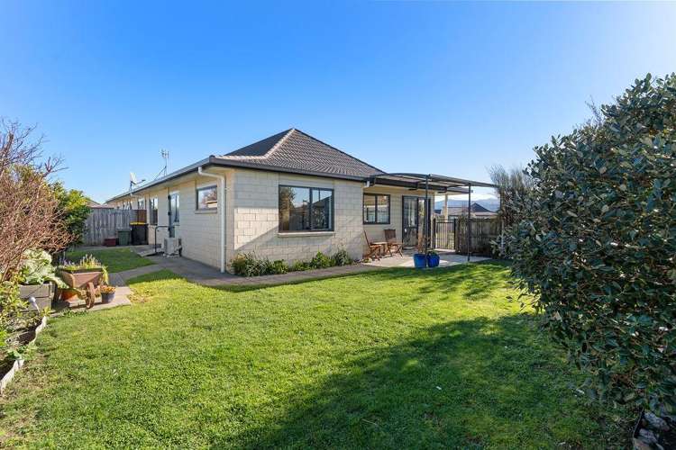 1 Ashmore Park Road Carterton_21