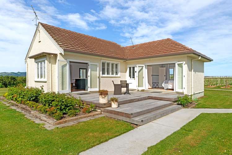 166 Main Road Matawhero_19