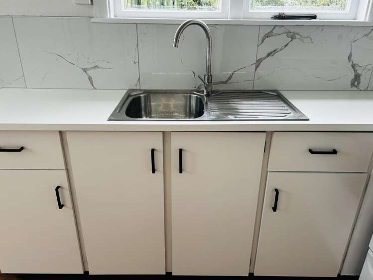 111 Paihia Road One Tree Hill_13