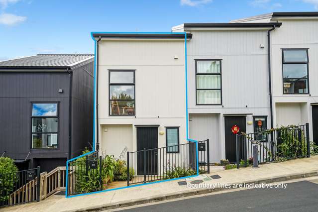 Sun-Filled Three-Level Living in Woodglen Ridge
