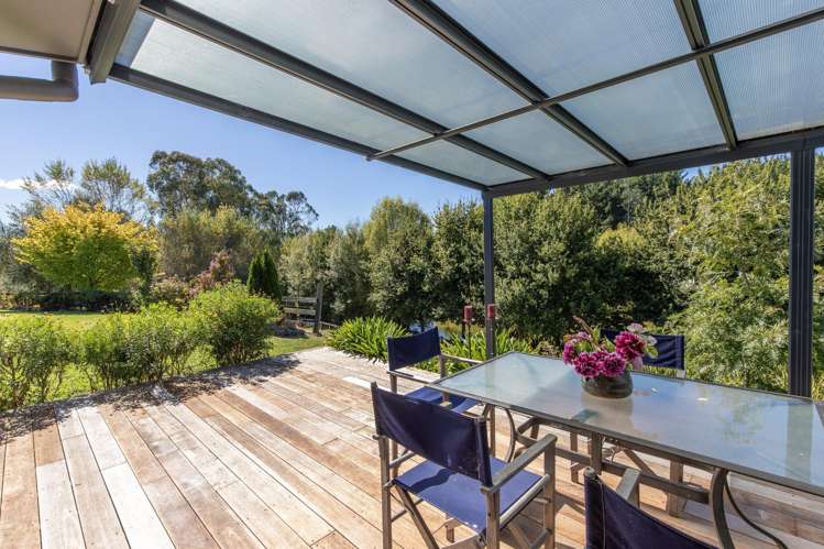 88 Ireland Road Waipawa_17