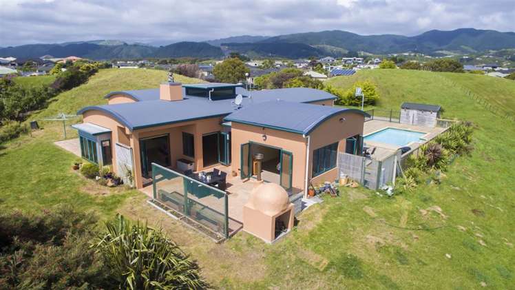 160 Milne Drive Paraparaumu_27